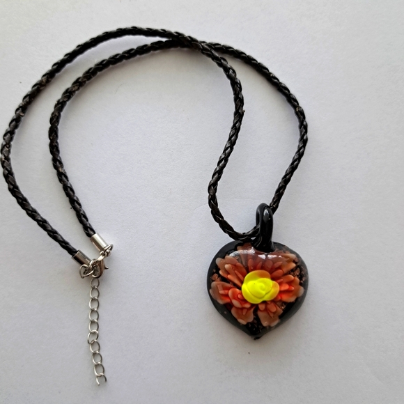 Glass Flower Heart Necklace - Picture 1 of 2